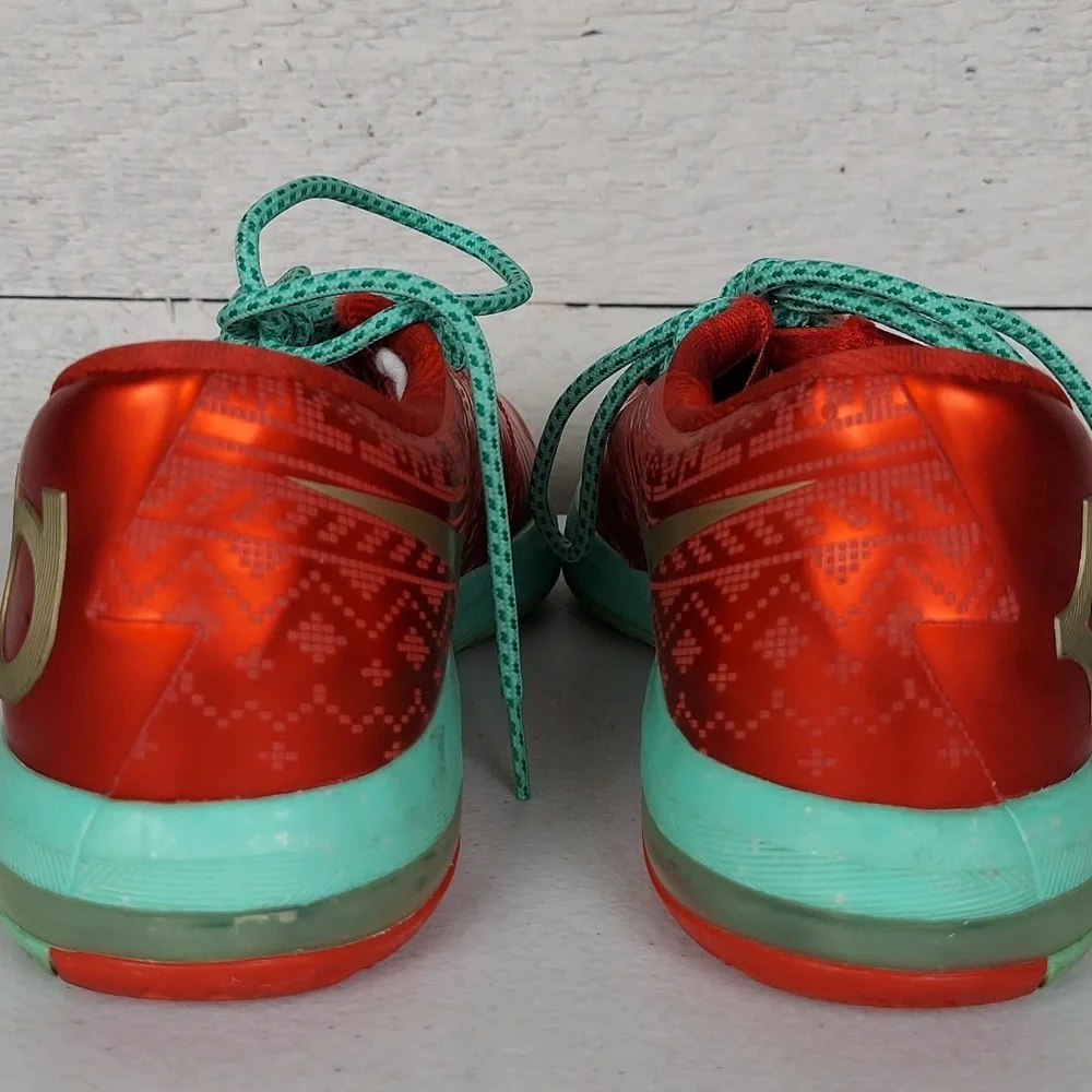 Nike KD6 Christmas Limited Edition-youth size 6.5